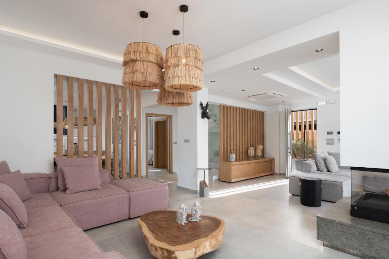 Hermes Grand Luxury Beachfront Villa & Spa, By Thinkvilla Skaleta Exterior photo